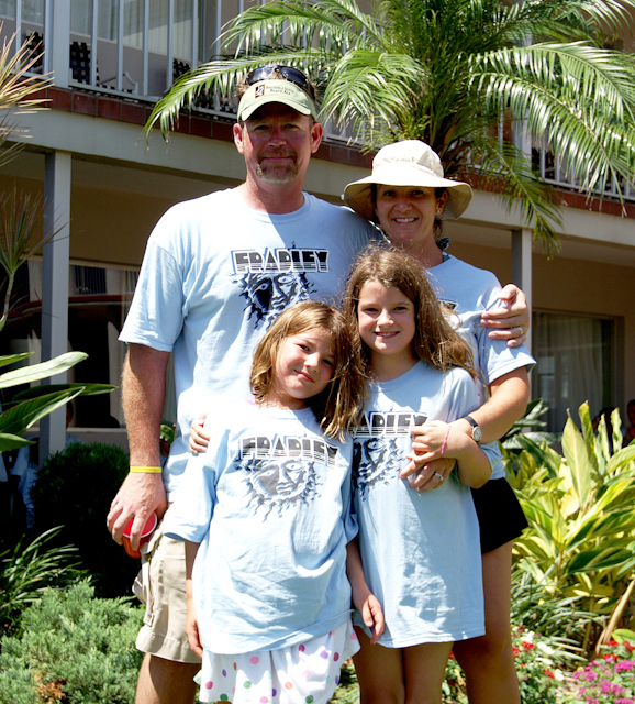 Tommy, Jessica, Isabel, & Emma Billings